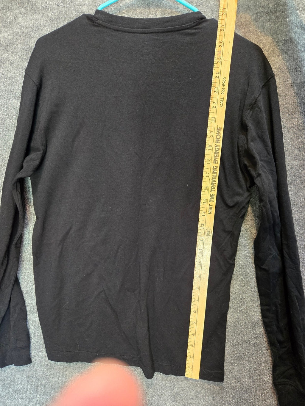 Fabletics Men's California Ski Club Long-Sleeve Graphic T-Shirt xs
