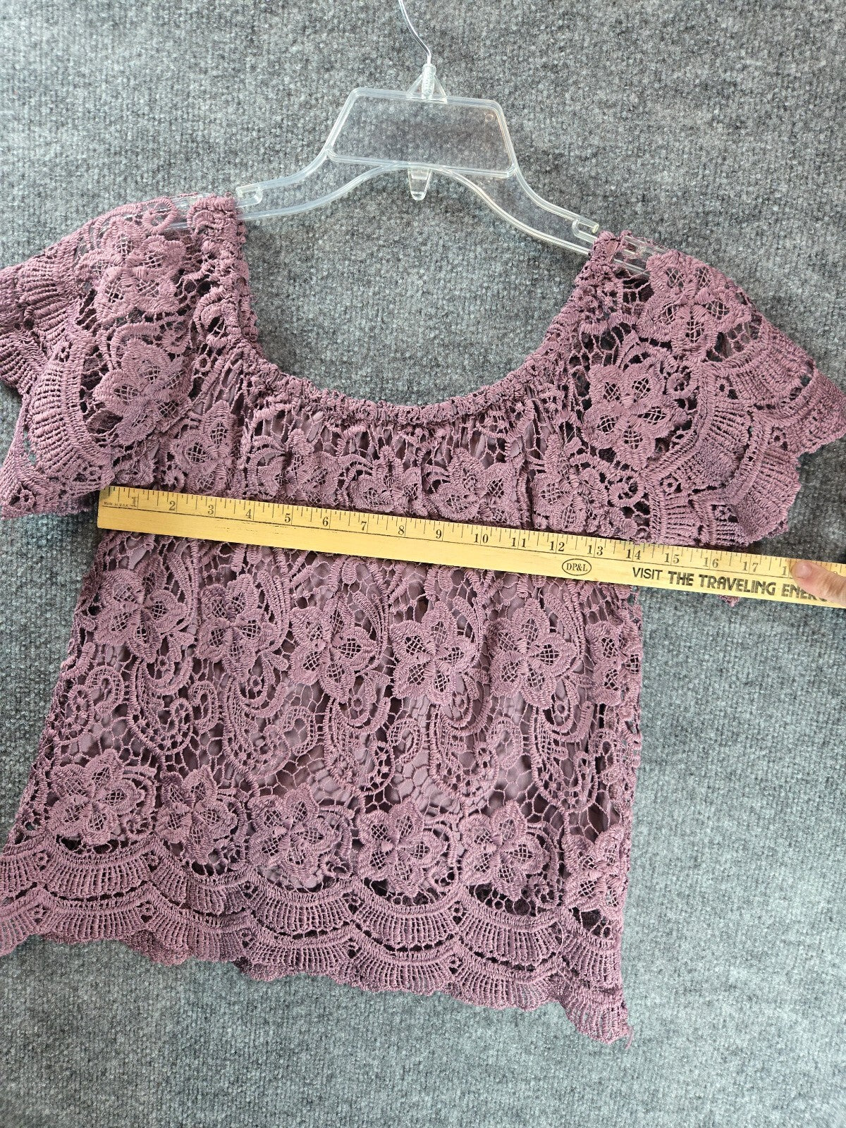 Haute Monde Floral Guipure Lace Off Shoulder Crop Blouse Top Dusty Rose Mauve