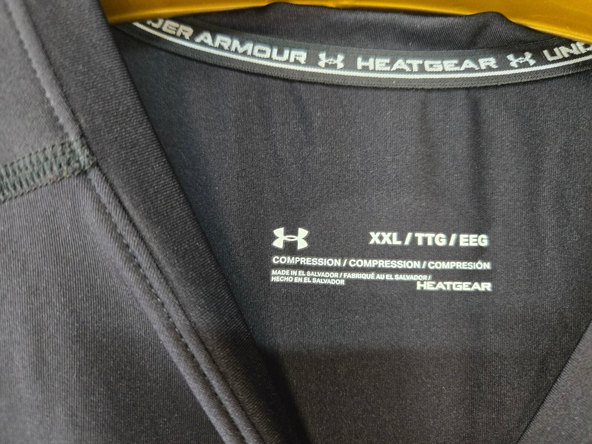 Under Armour HeatGear Sleeveless Compression Shirt XXL Black