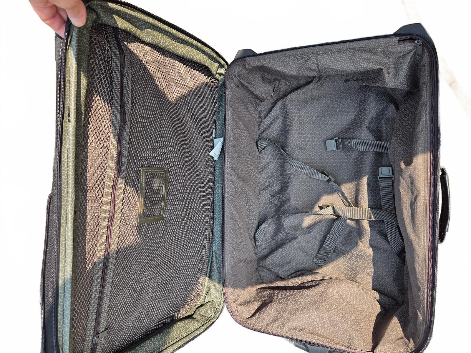 Atlantic Softside Rolling Suitcase Black 2-Wheel Carry-On Bag 387 92-93F