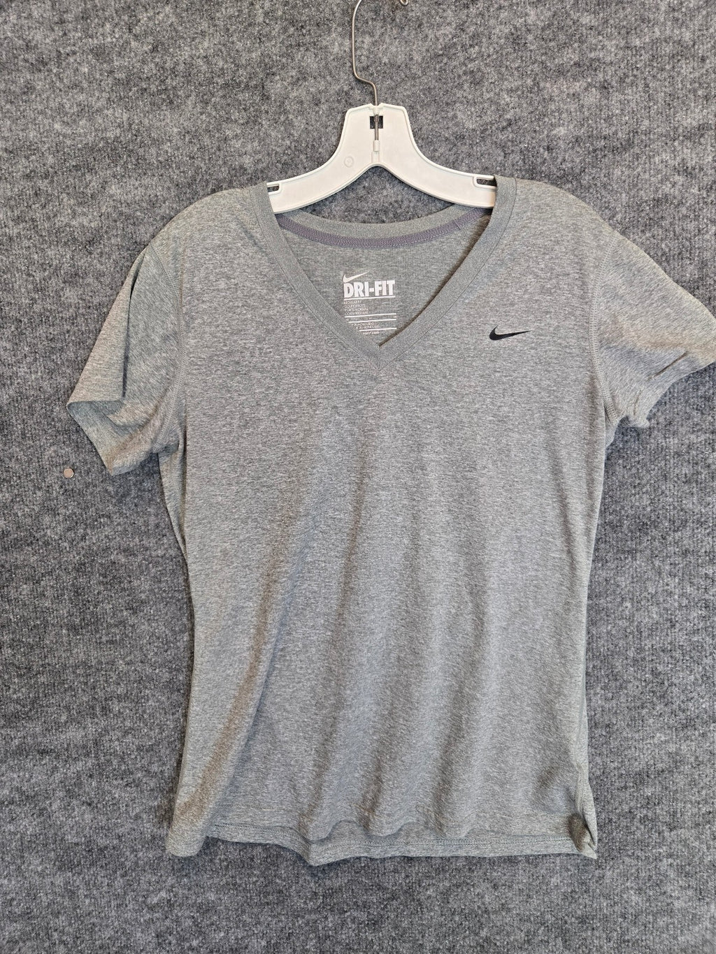 Nike Women's Dri-FIT V-Neck Short Sleeve Training Shirt Heather Gray Size Med