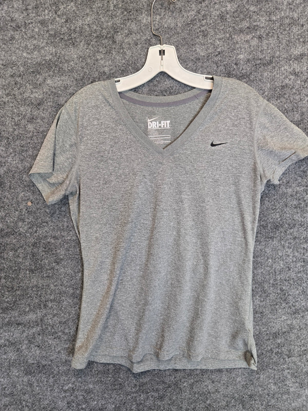 Nike Women's Dri-FIT V-Neck Short Sleeve Training Shirt Heather Gray Size Med