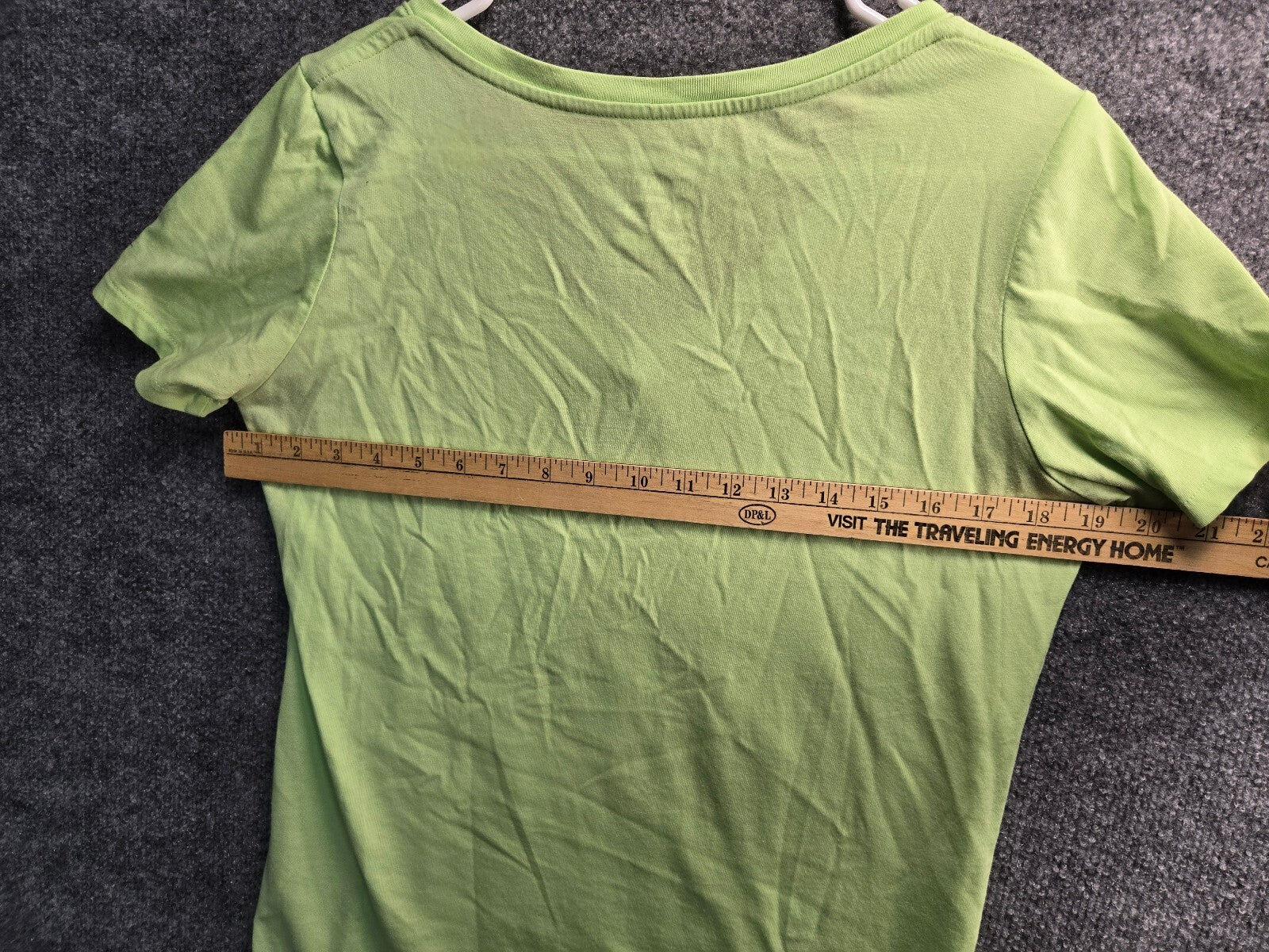 Nike Dri-FIT 'Run Don't Hide' Athletic T-Shirt Large Green