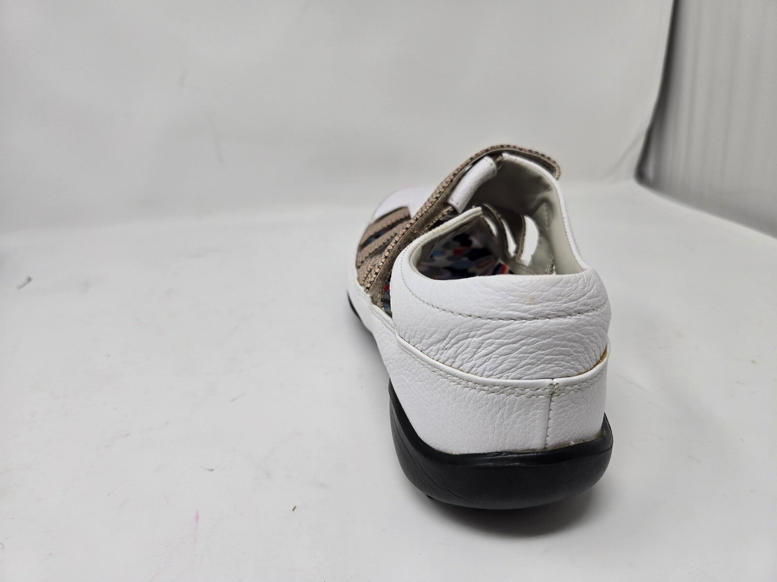 FootJoy LoPro Collection White and Tan Golf Shoes Size 8.5 M