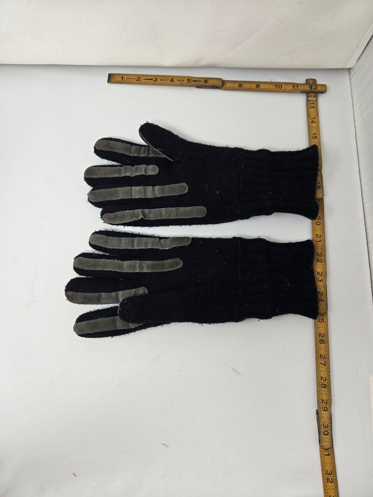Vintage Aris Black Knit Gloves Grey Suede Palms Cozy Orlon Fleece Lining OSFM