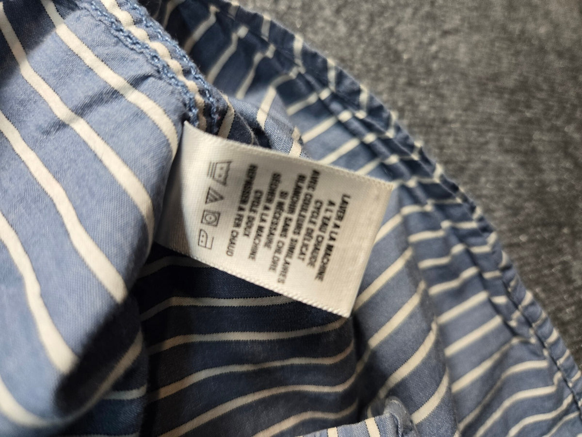 Aeropostale Men's Large Blue & White Vertical Striped Long Sleeve Button Down