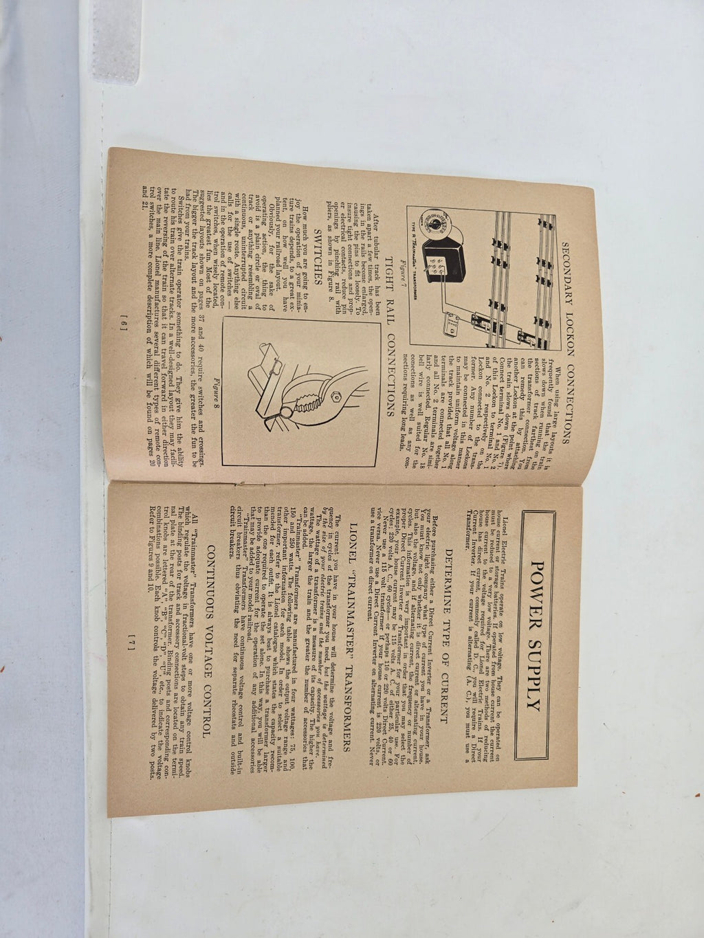 Lot of 2 Vintage 1940s Lionel Train Paper: 1942 Instruction Manual & 1947 Broc