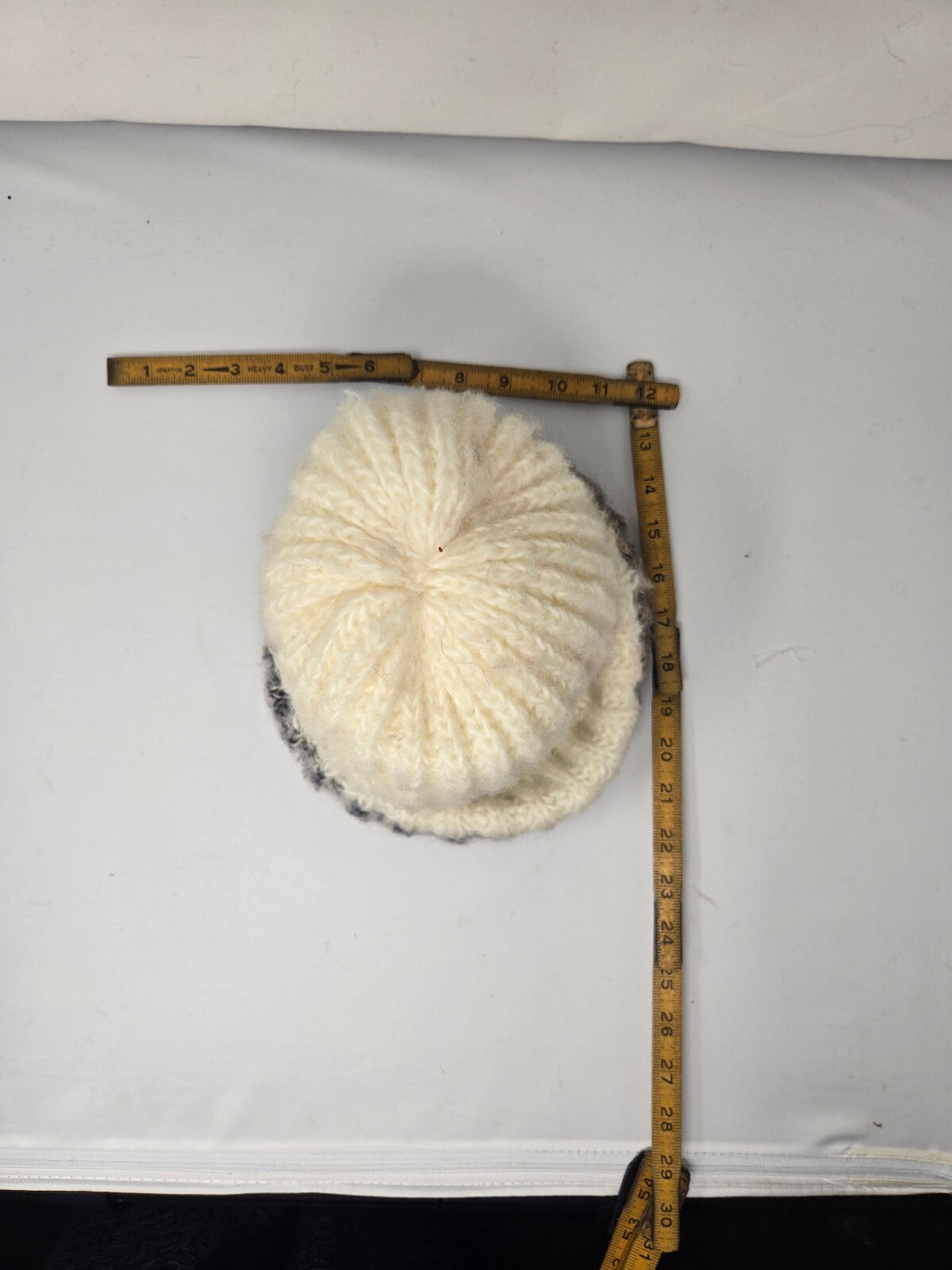 Vintage Betmar Made In Italy Cream Chunky Knit Bucket Hat Cuffed Cloche OSFM