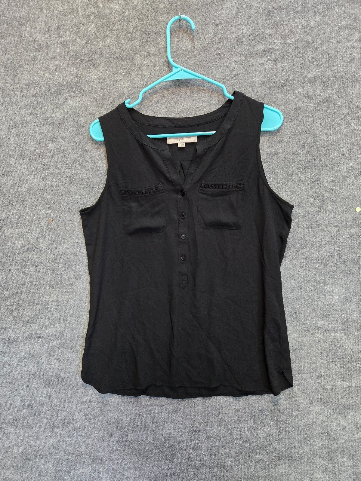 LOFT Women's Black Sleeveless Henley Top