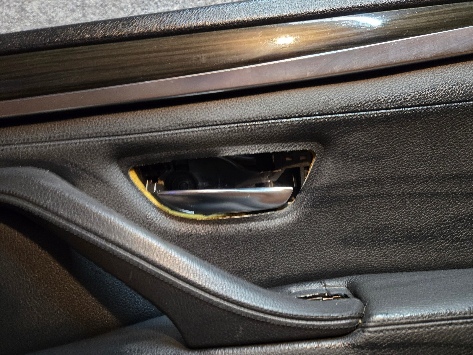 11-16 BMW 5-Series F10 Rear Left Interior Door Panel Black Leather Ash Wood Trim - MISSING HANDLE BEZEL