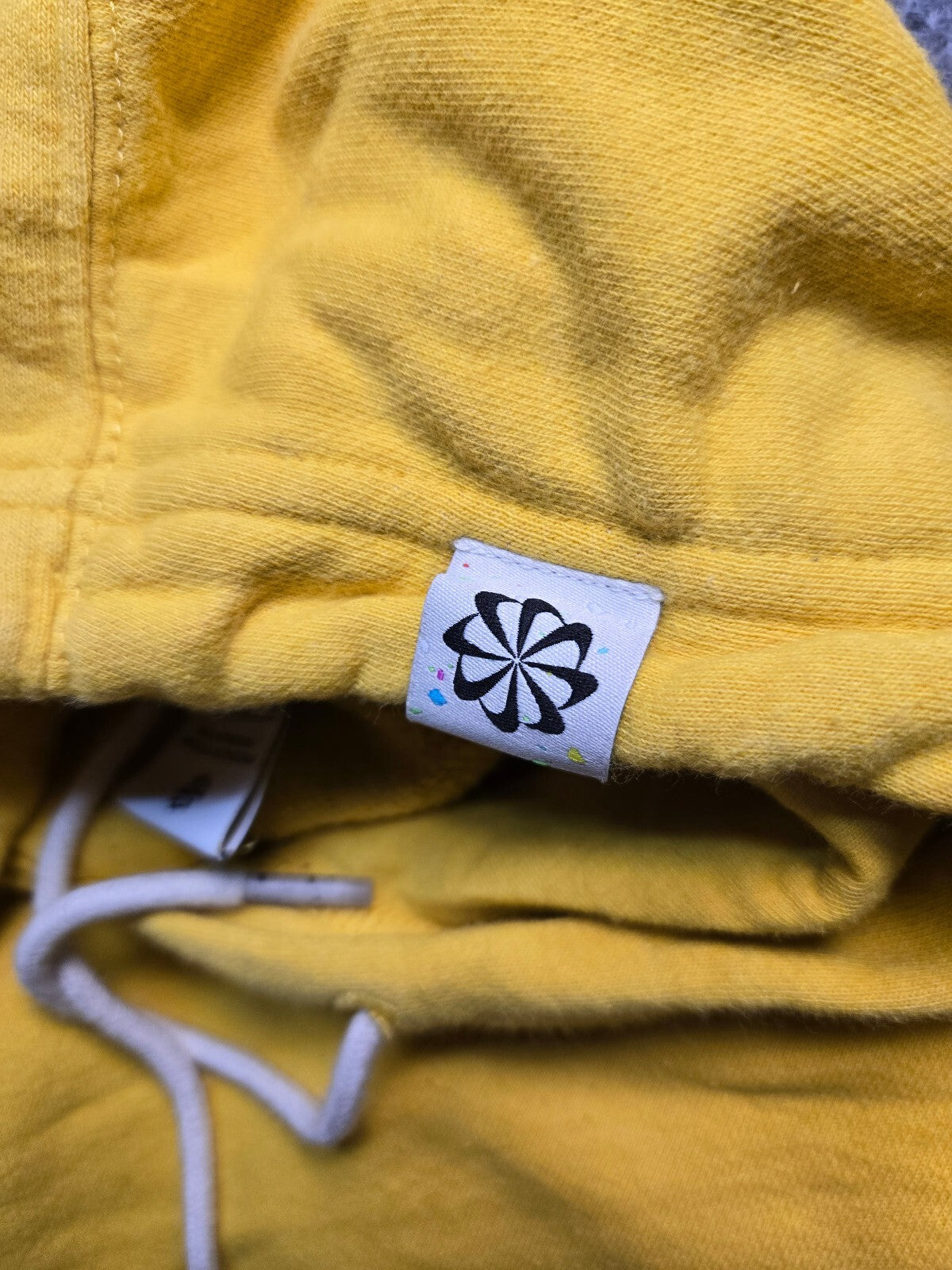 Nike Yellow Hoodie Sweatshirt Size XL