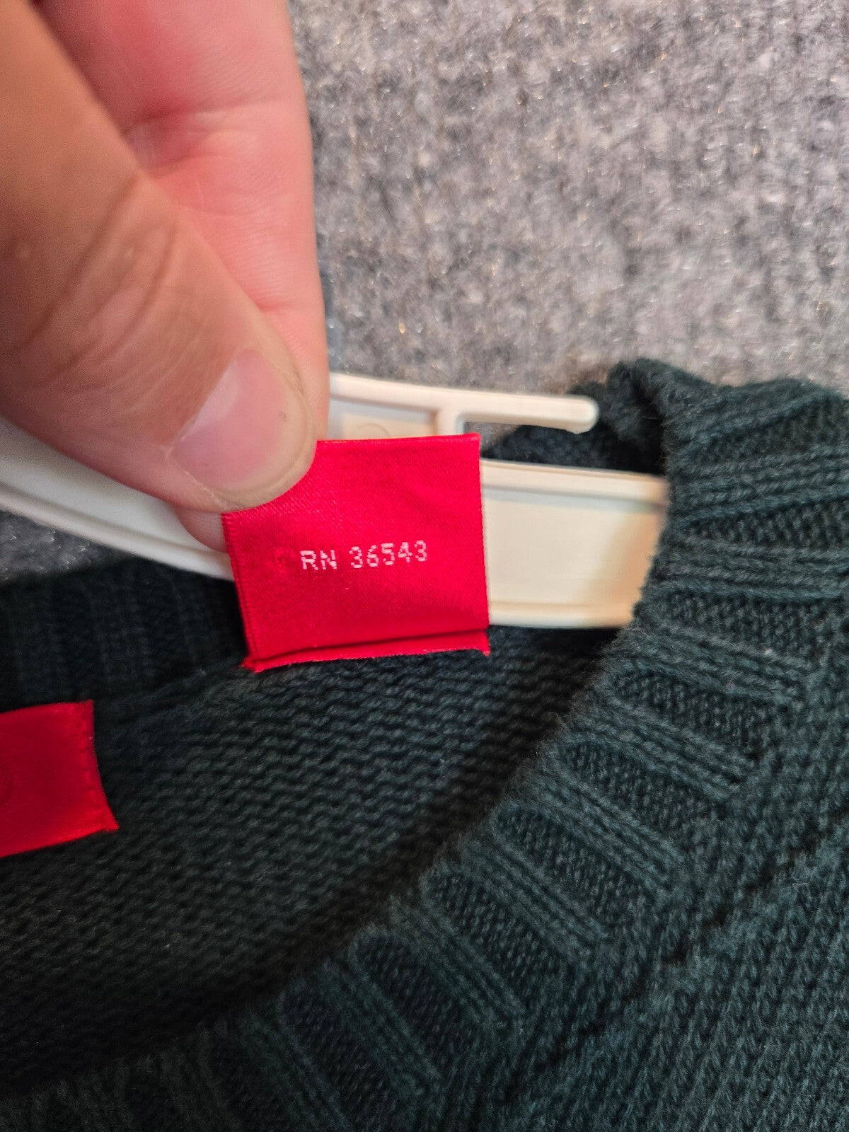 IZOD Hunter Green Cotton Cable Knit Diamond Pattern Crew Neck Sweater Size Med