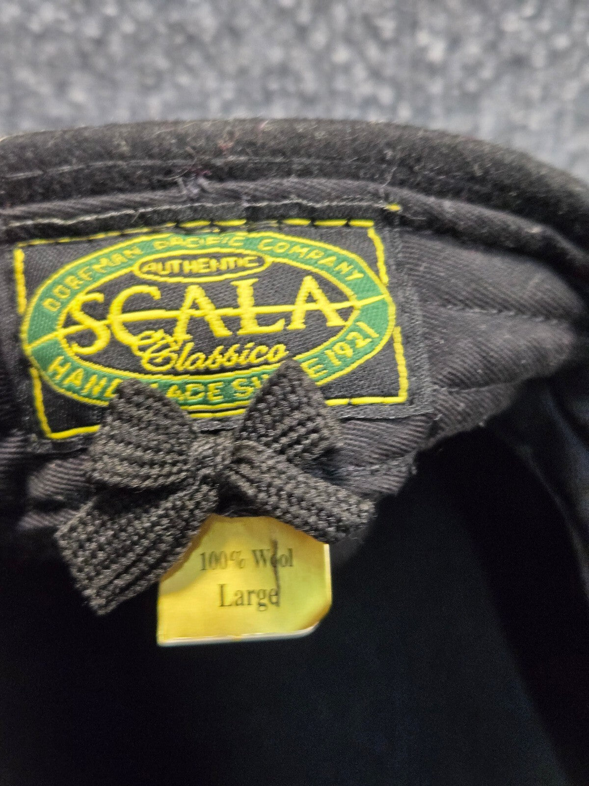 Scala Classic 100% Wool Black Flat Cap Hat Large
