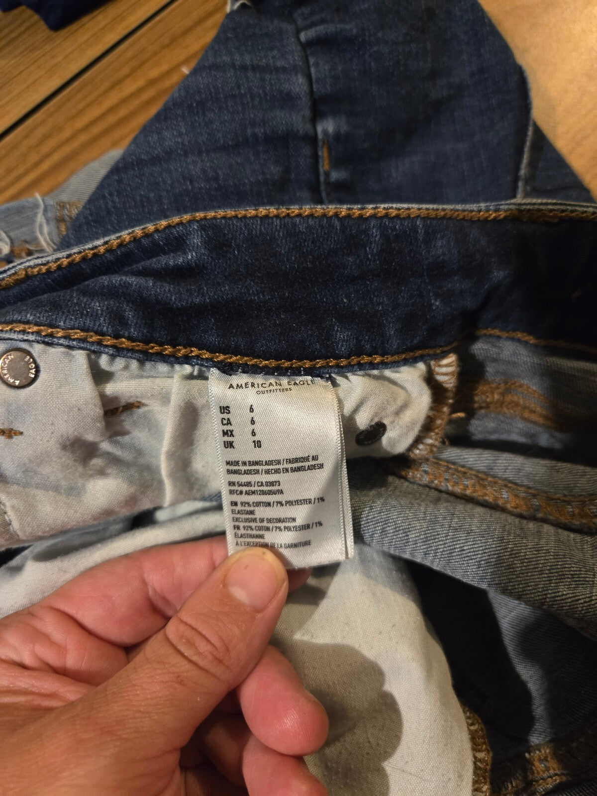 American Eagle Blue Denim Super Stretch Jeans Women's Size 6