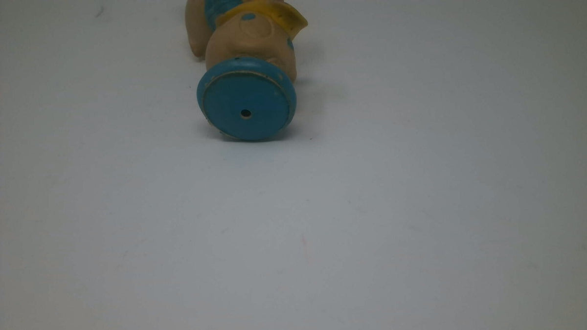 Vintage Donald Duck Figurine with Blue Sailor Outfit and Hat – Classic Collectib