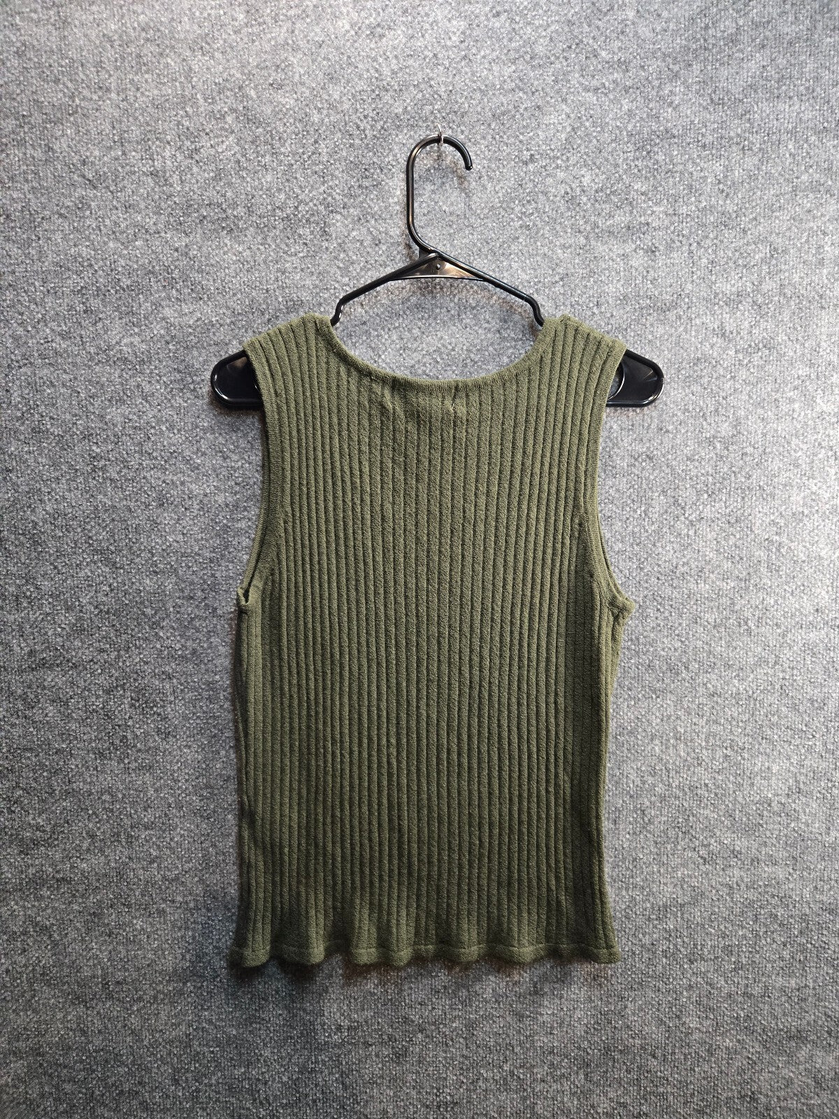 Ardene Olive Green Ribbed Sleeveless Knit Top Size Medium