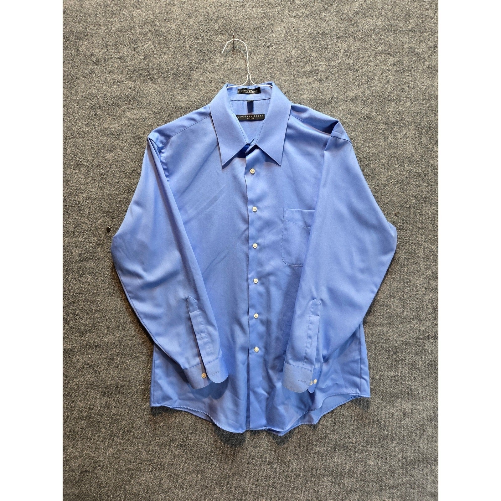 Geoffrey Beene Men's Dress Shirt Large 16 32/33 Blue Sateen Wrinkle Free LARGE