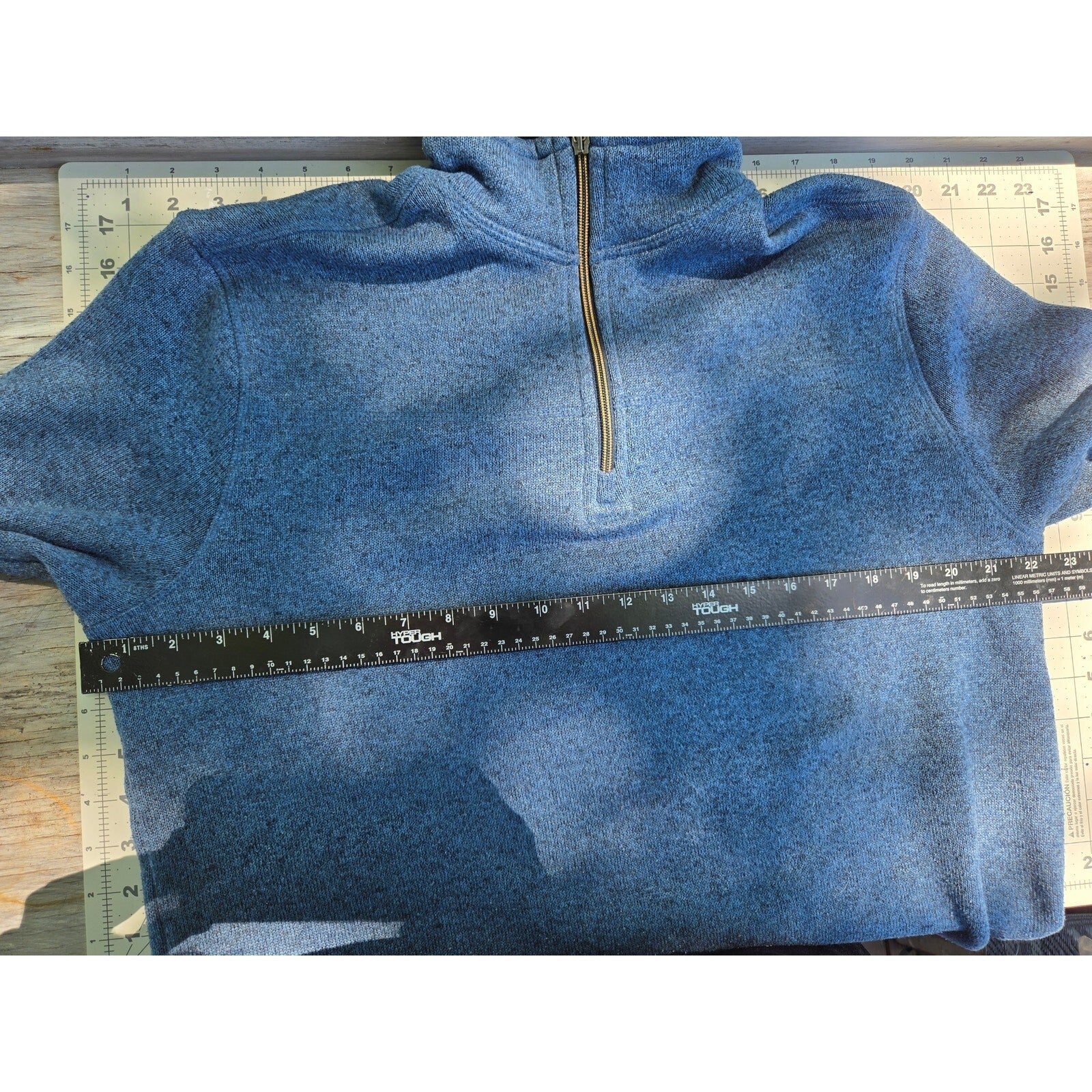G.H. Bass & Co. Men's Blue Quarter-Zip Sweater Size M with Brown Accents