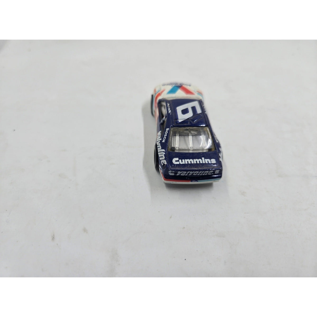2000 Racing Champions NASCAR Mark Martin #6 Valvoline Ford Taurus (1:64 Scale)