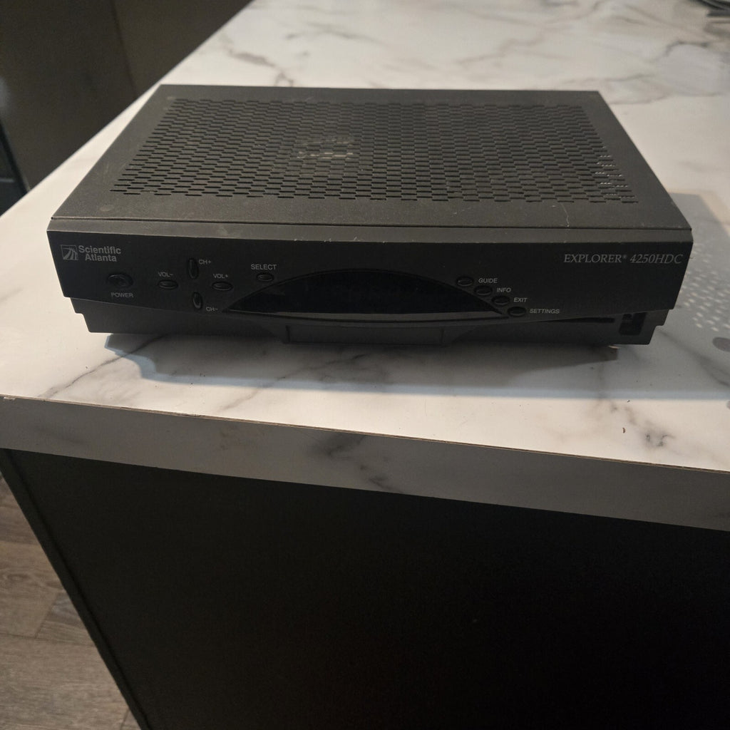 Scientific Atlanta Explorer 4250HDC Digital Home Communications Termina Untested