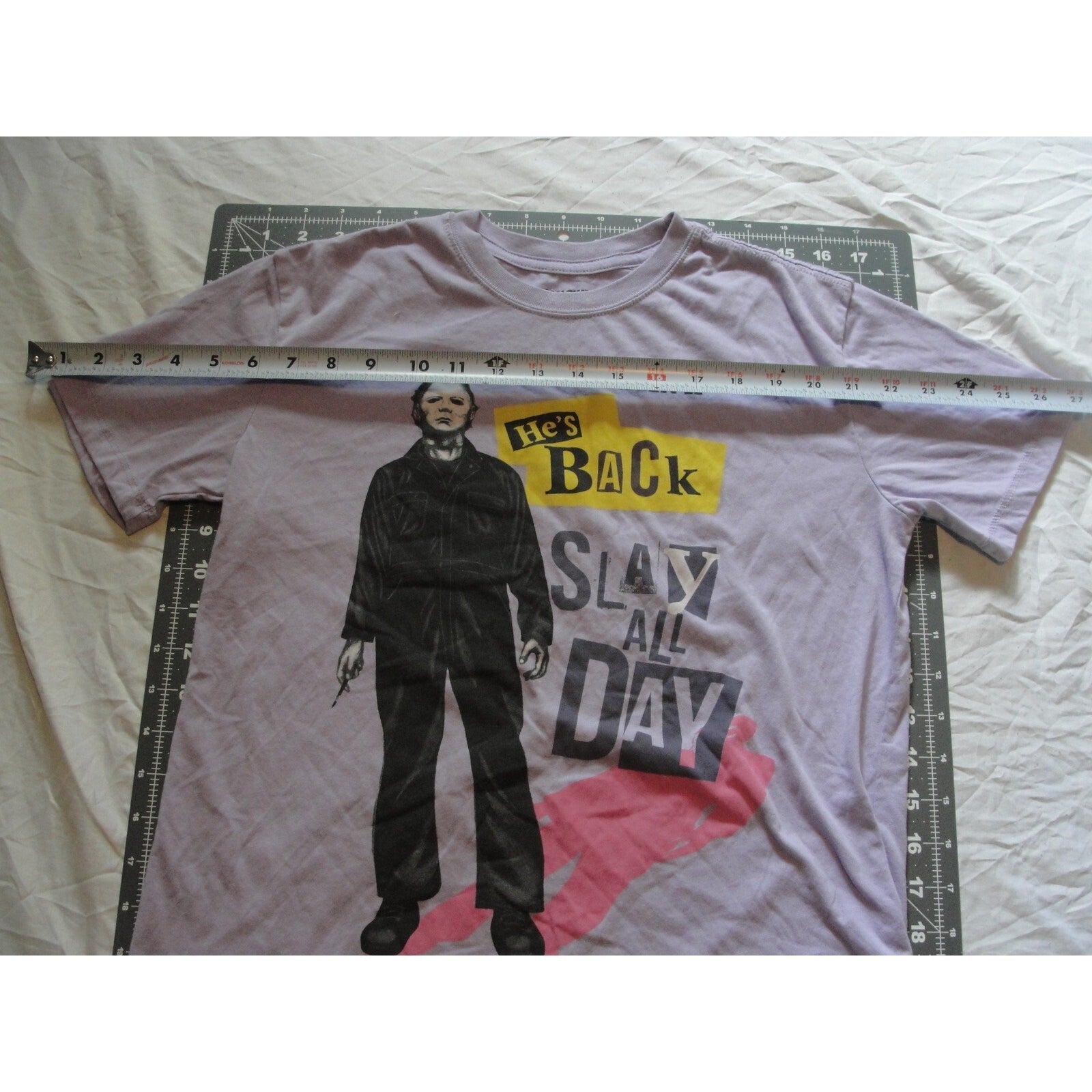Lavender Hot Topic Halloween II Michael Myers graphic t-shirt xtra small