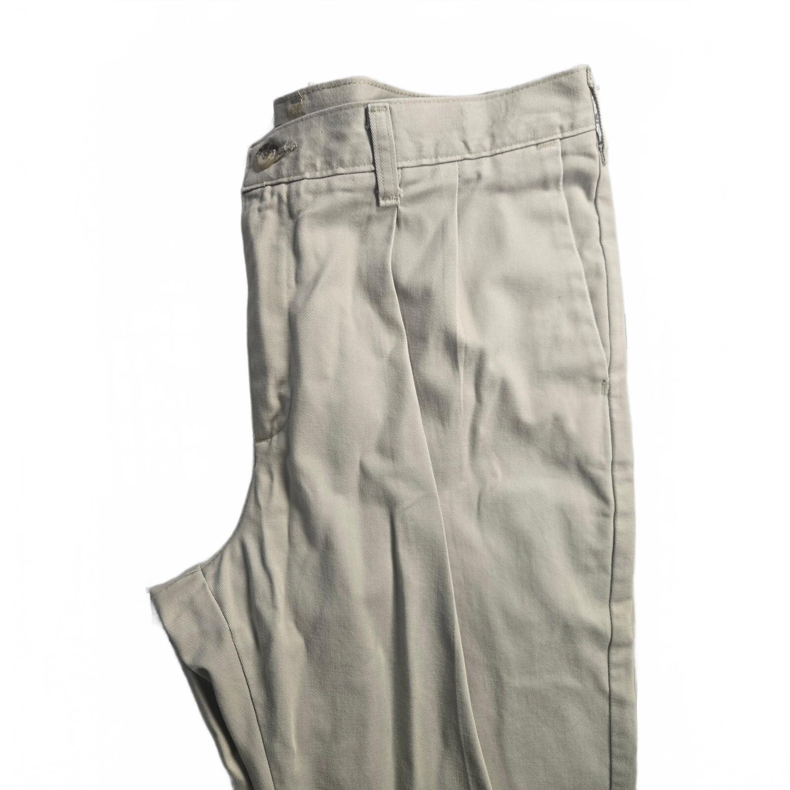Dockers Signature Beige Classic Fit Khaki Chino Pants Size 34x32