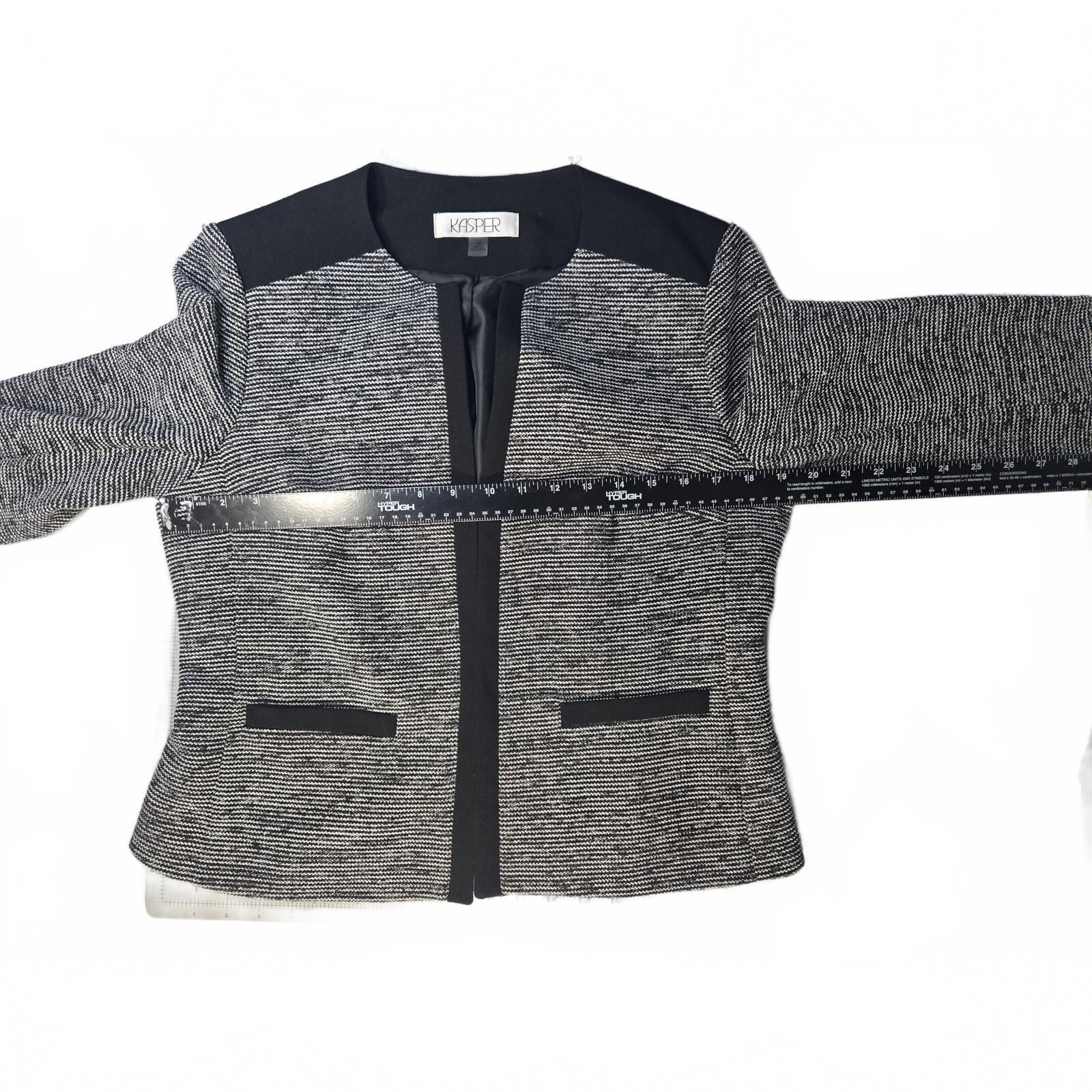 Kasper Womens ToP Black and White Tweed Open Front Collarless Blazer Yoke Combo