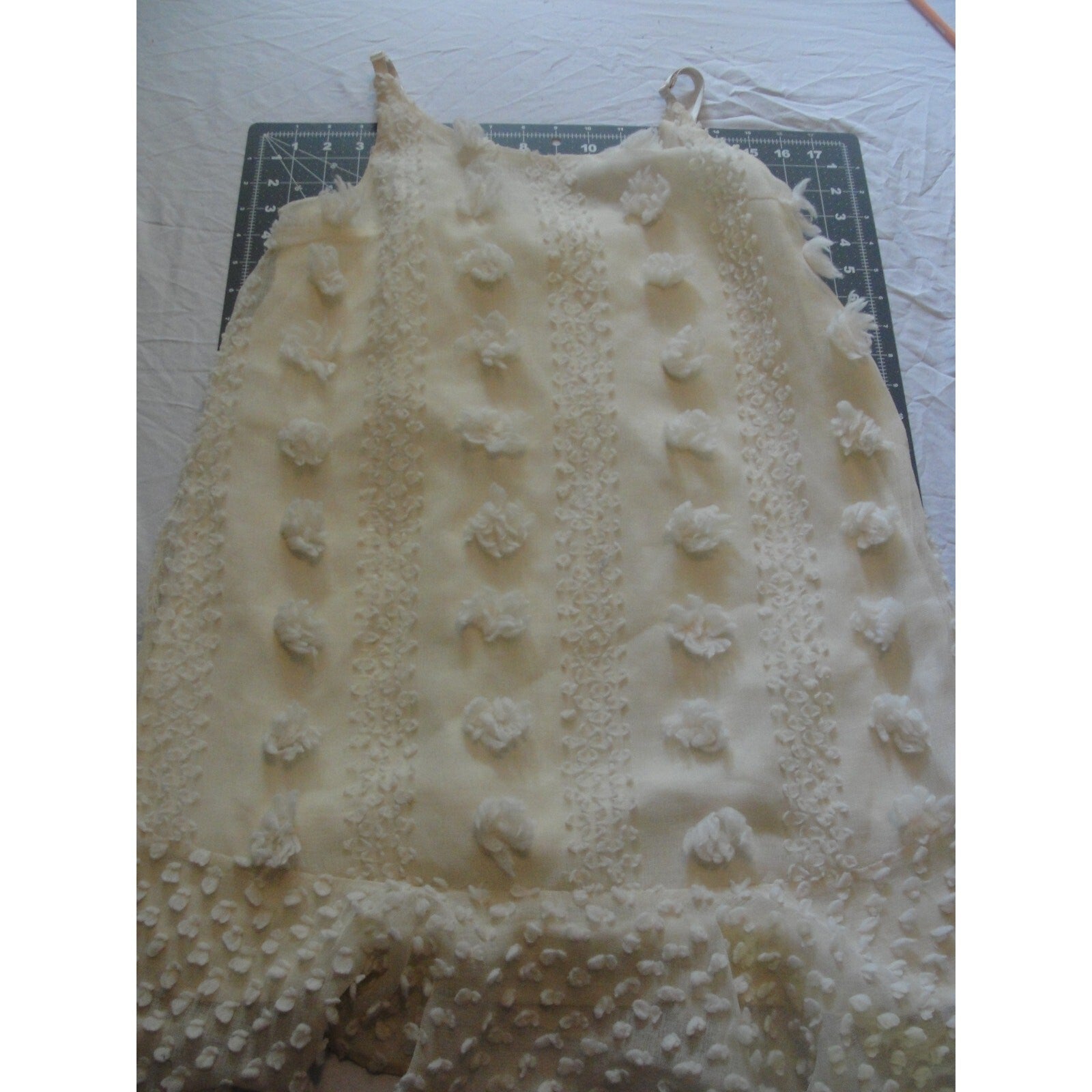 &merci Women Sheath Dress Ivory Chenille Texture Jewel Neck Mini Size small