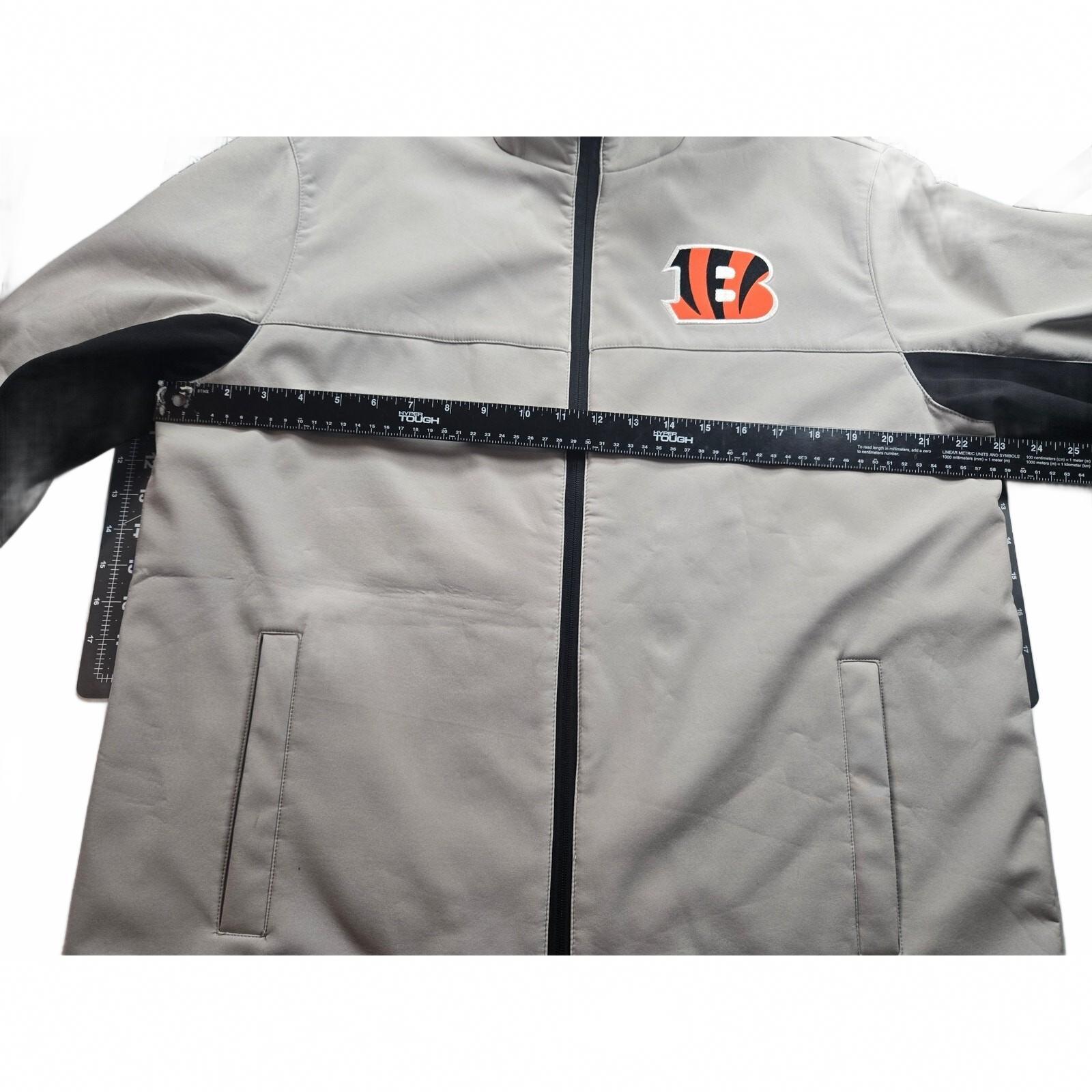 NFL Cincinnati Bengals Men's Tan Jacket with Team Logo - Very Good Condition