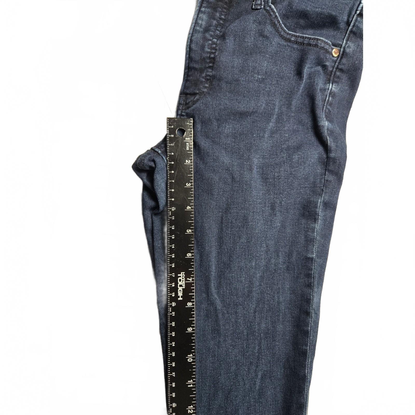 Express Women's Blue Stretch Straight Fit Jeans - Size Medium, Very Good