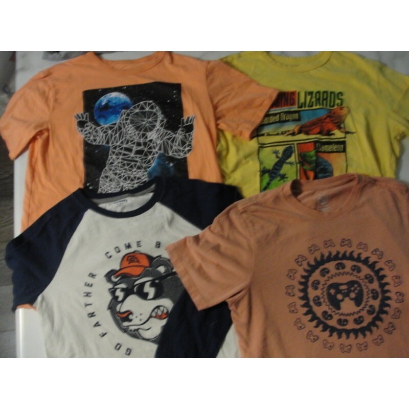 Bundle of kids 4 kids t-shirts 14-16 or Xl. Childrens place and Old navy