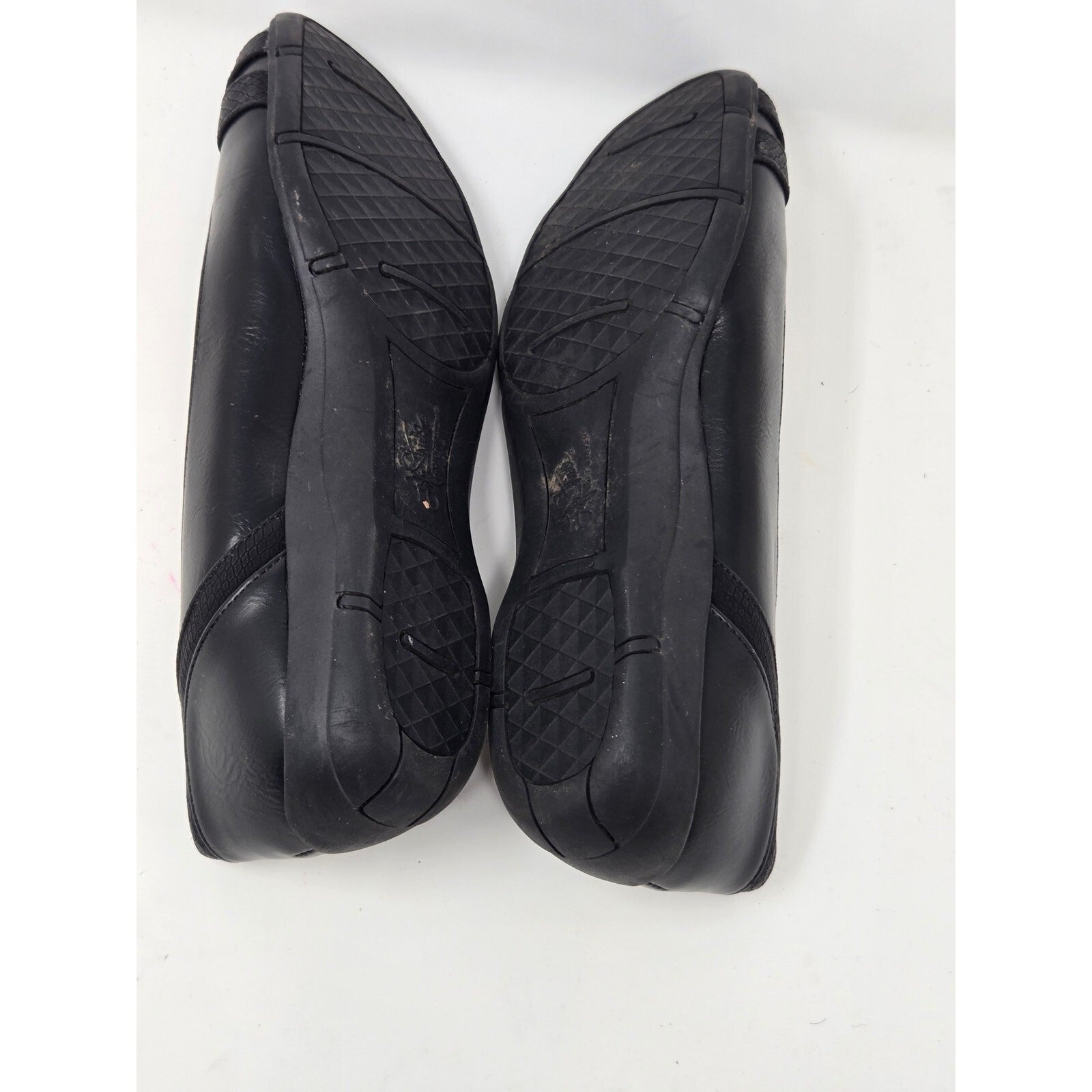 LifeStride Incredible Black Faux Leather Crisscross Comfort Flats Shoes Sz 9.5