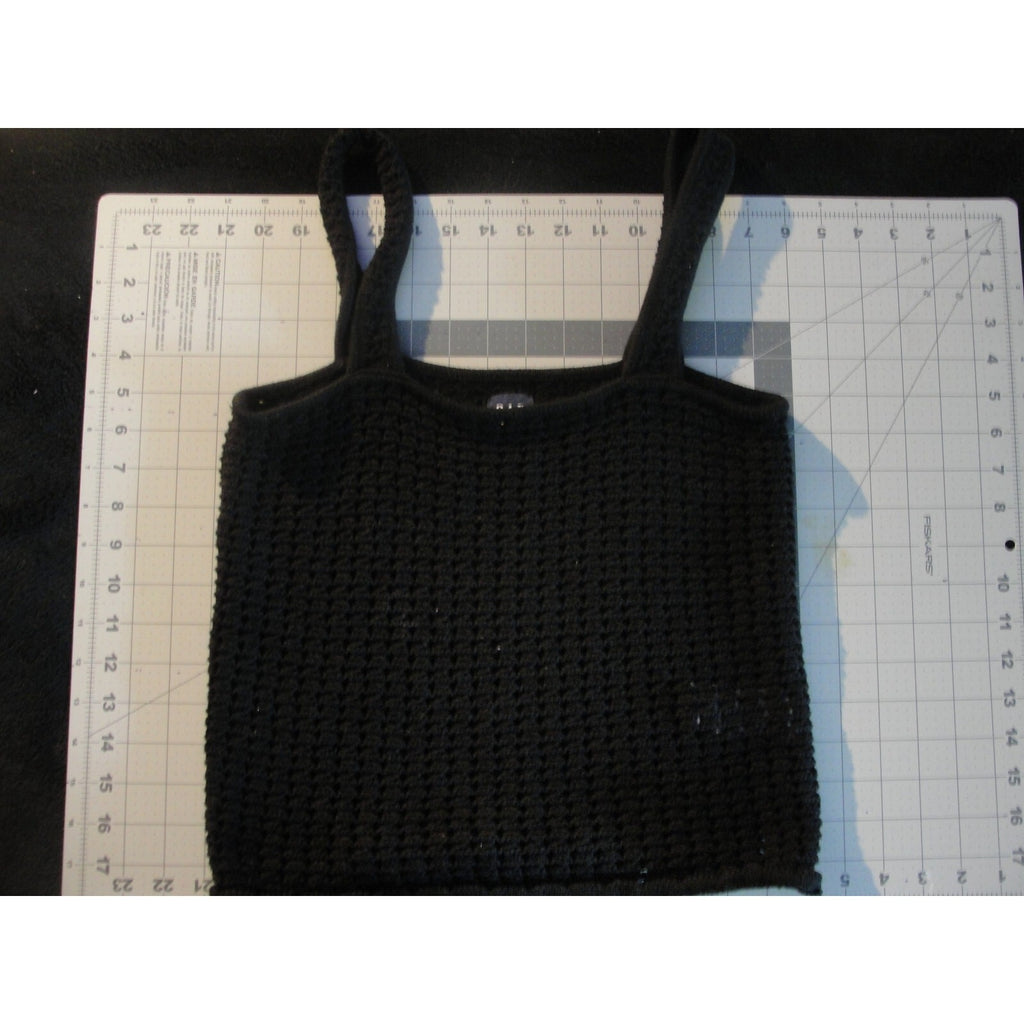Gap Black Crochet Tank Top Size Small, Lightweight and Stylish Summer Layering