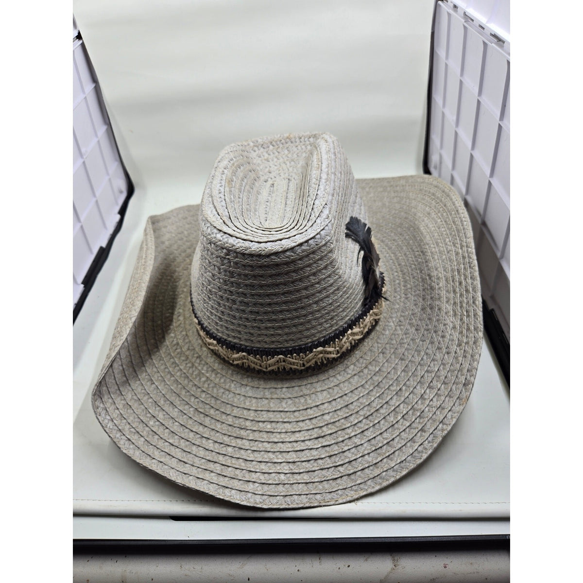 Vintage Western Straw Panama Fedora Hat Gray Woven Center Dent Side Feather