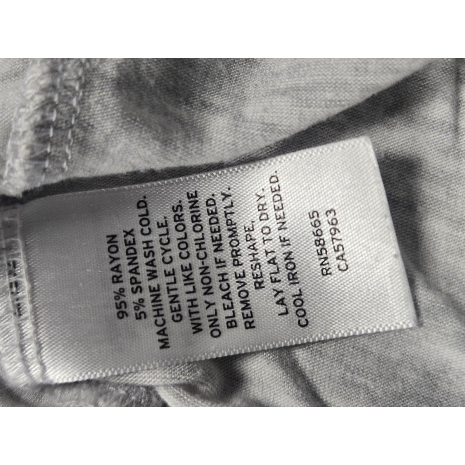 Nordstrom Rack Heather Gray Short Sleeve Knit Top, Size Small, Lightweight and V
