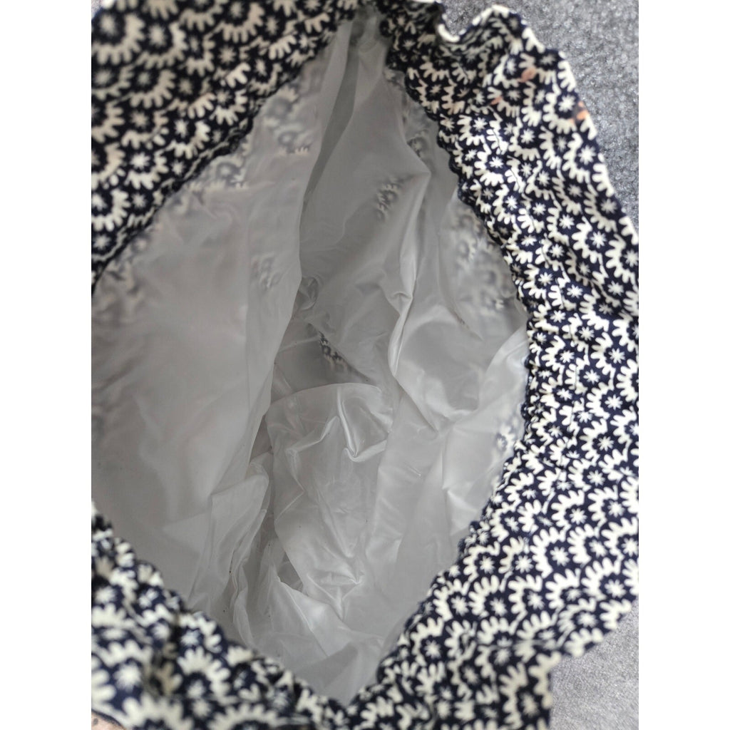 Vera Bradley Quilted Cotton Drawstring Cinch Backsack Backpack – Blue & White