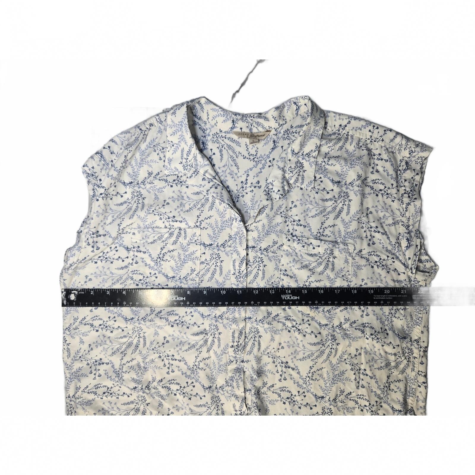 Jachs Girlfriend Womens LArge Blouse Blue Floral Botanical Button Up Shirt