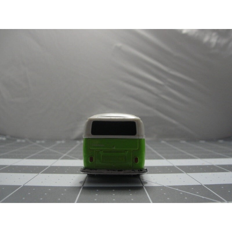 Maisto Volkswagen Type 2 Bus Die-Cast Vehicle