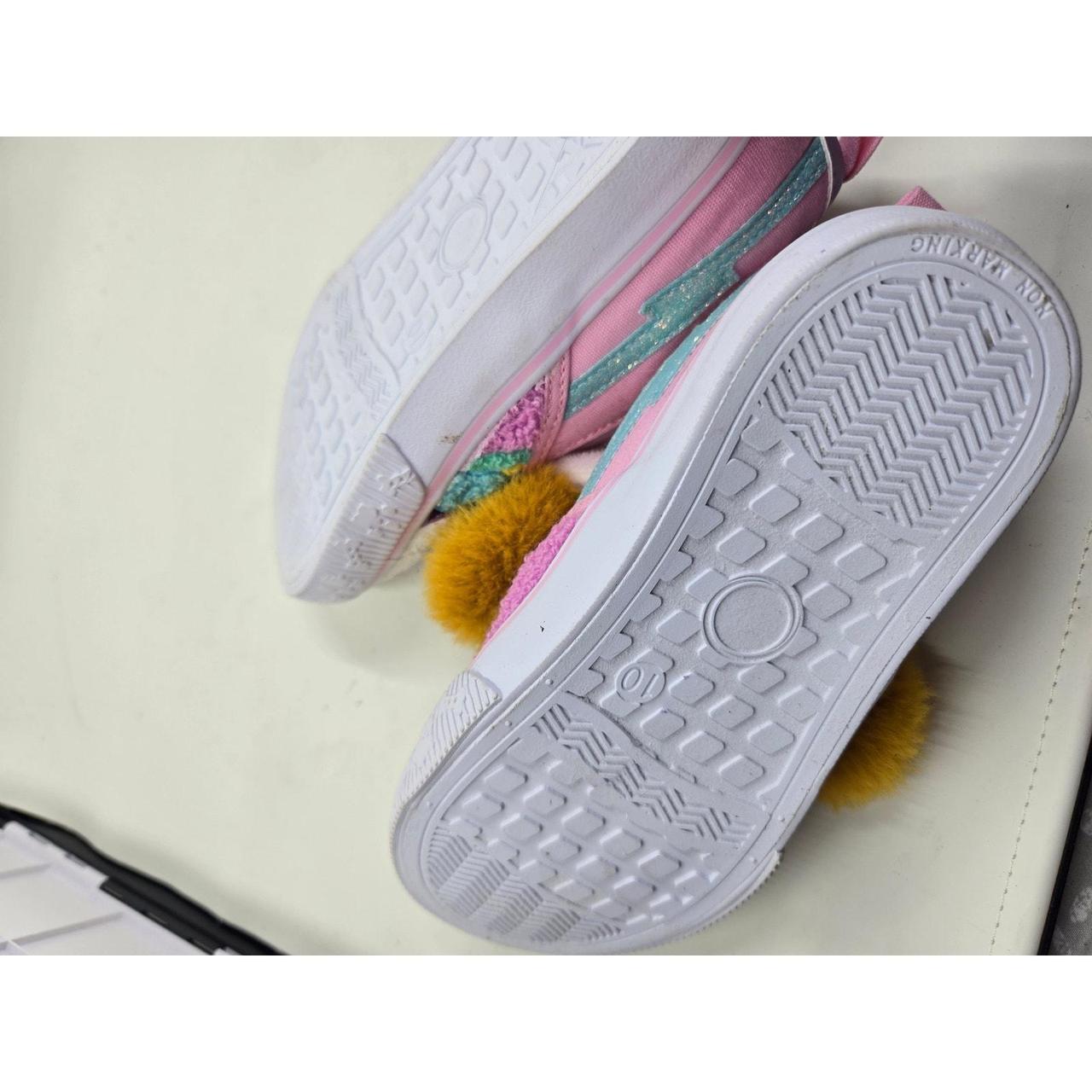 New Girls' Paw Patrol Slip-On Shoes Size 10 Multi-Color Comfortable and Fun
