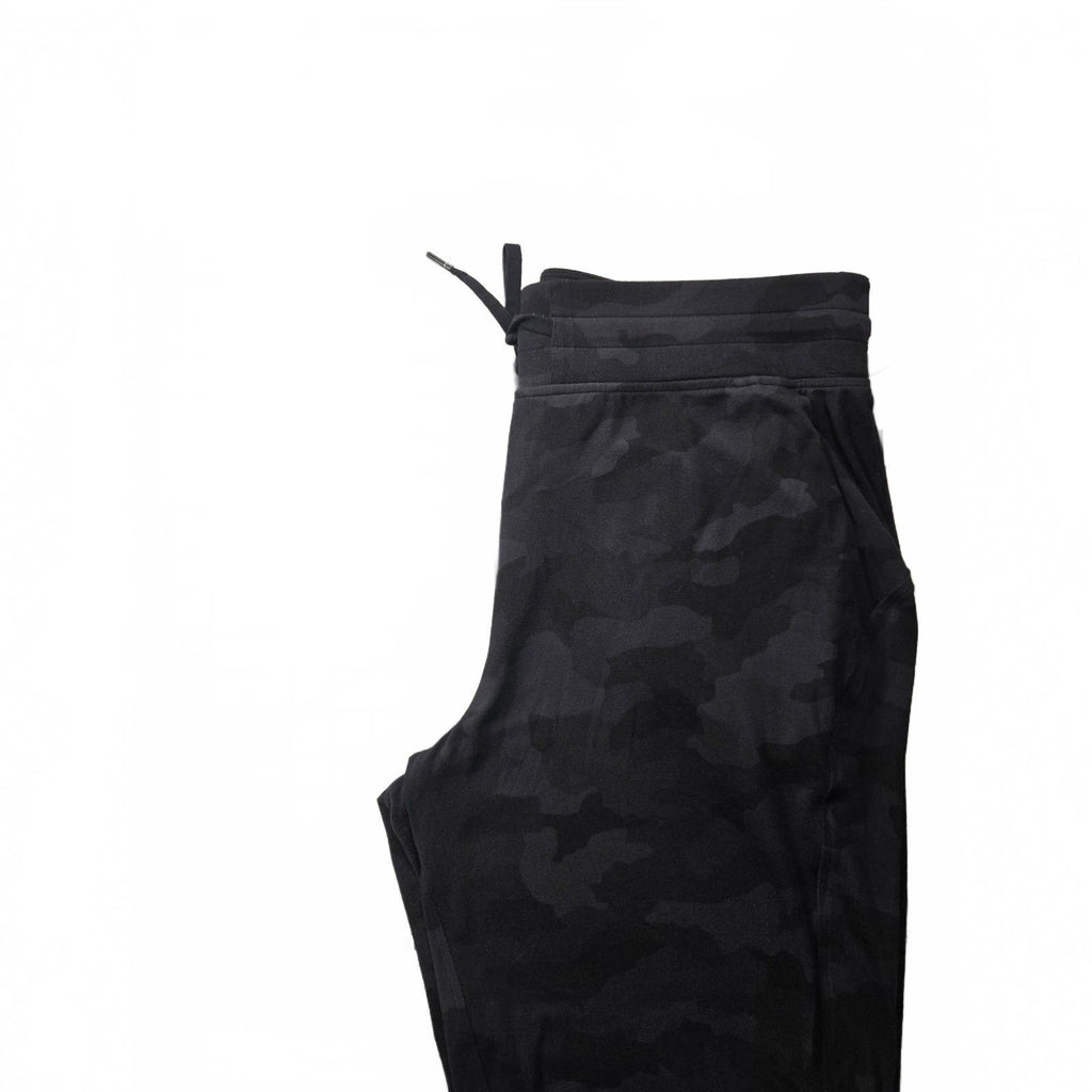 Lululemon Women's Black Camouflage Capri Leggings Size 12 Luon Fabric