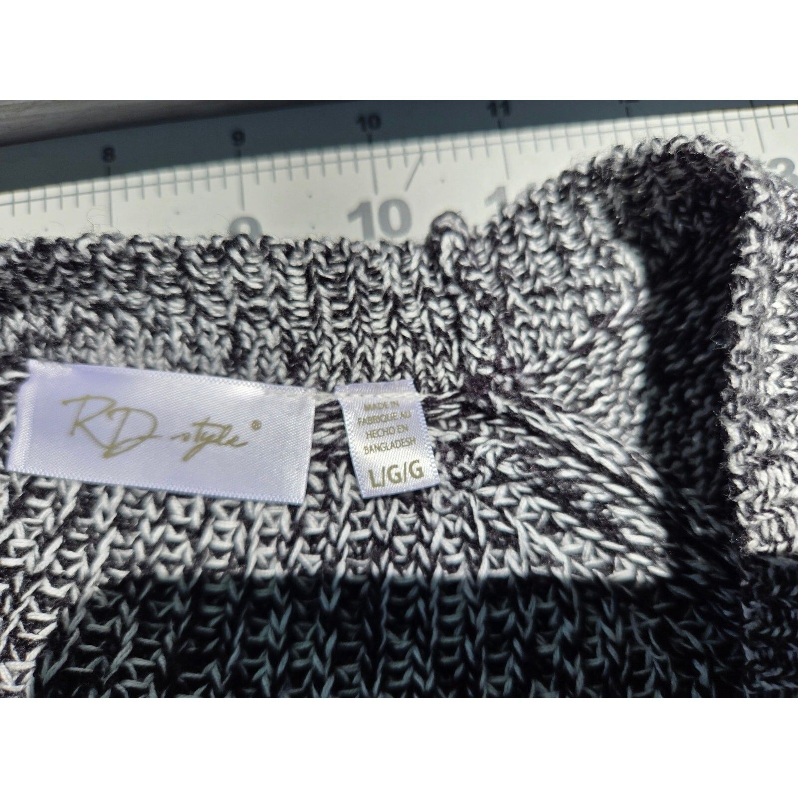Kim Rogers Women's Black and White Marled Crew Neck Knit Sweater, Size Large
