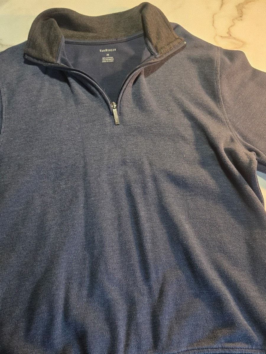Van Heusen Men's Medium Blue Cotton Blend Quarter-Zip Pullover Sweatshirt