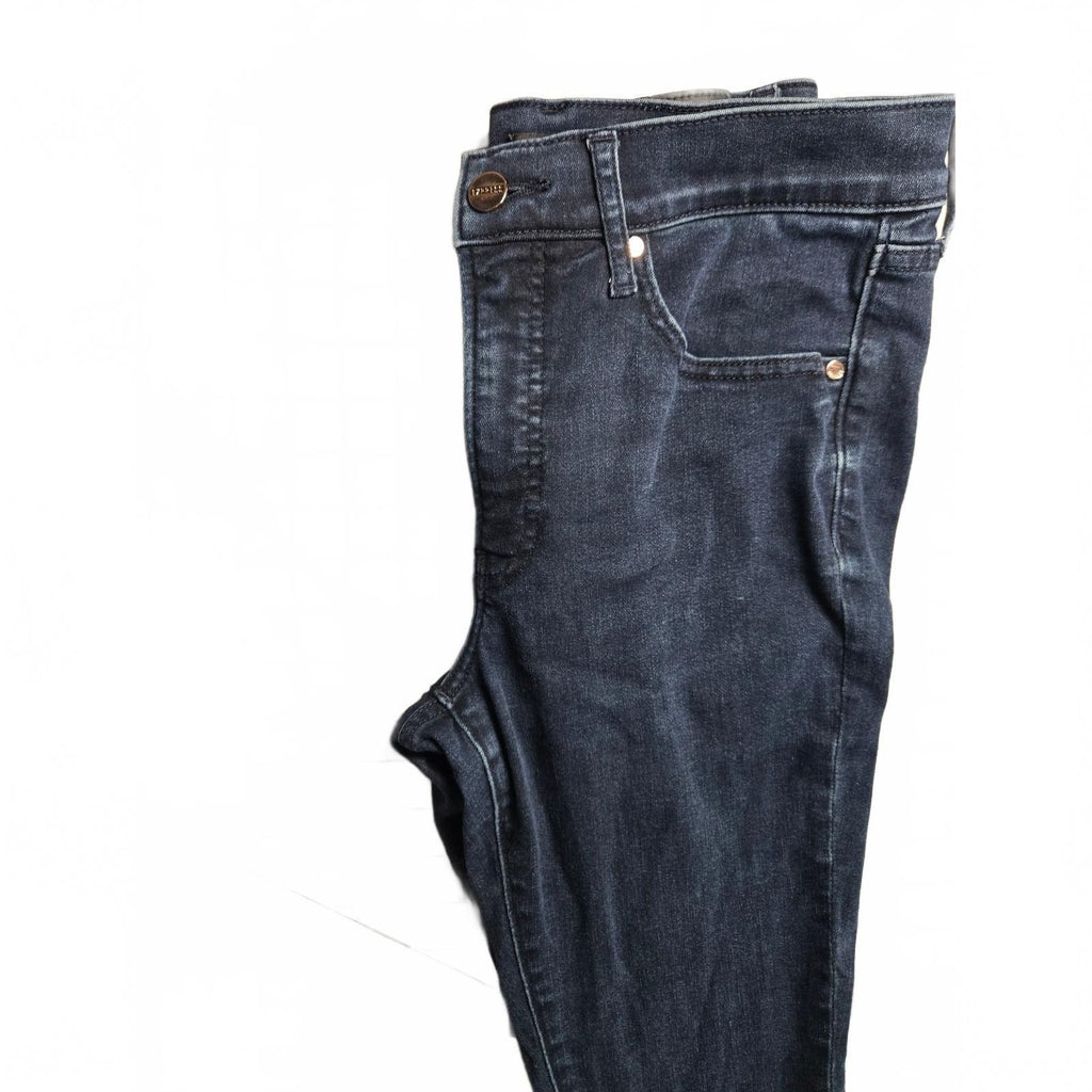 Express Women's Blue Stretch Straight Fit Jeans - Size Medium, Very Good