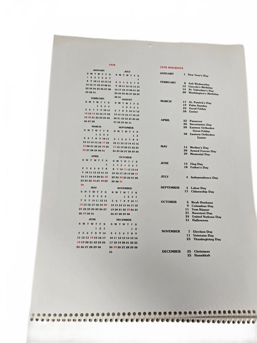 Vintage 1978 Disney The World Of Mickey Mouse Hallmark Engagement Calendar