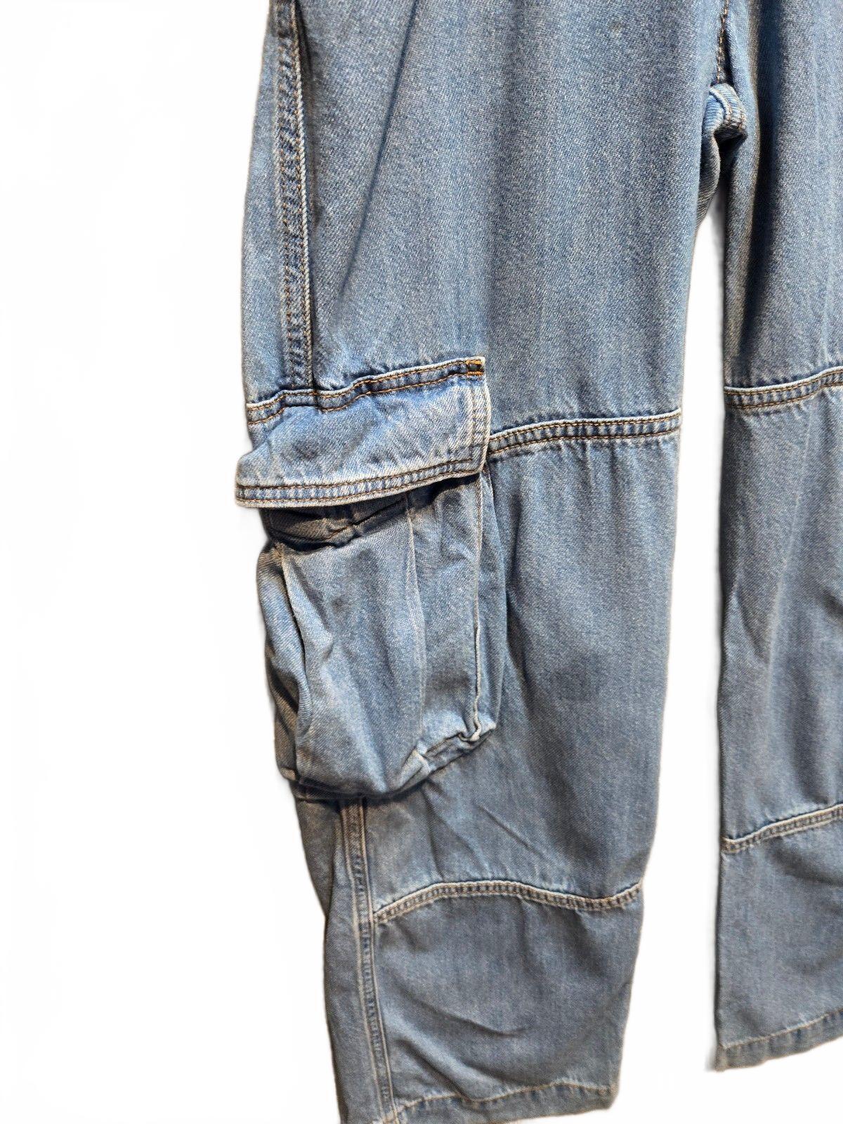 Wild Fable Mid Rise Baggy Cargo Jeans Medium Wash Multi Pocket Denim Size 00