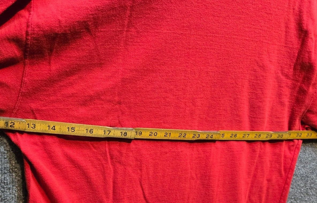 Vintage Calvin Klein Men's Red Pocket T-Shirt Crewneck Hem Logo Xl